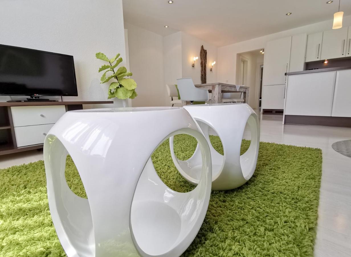 Das Alpenblick & Outdoor Lodge Nauders Bagian luar foto