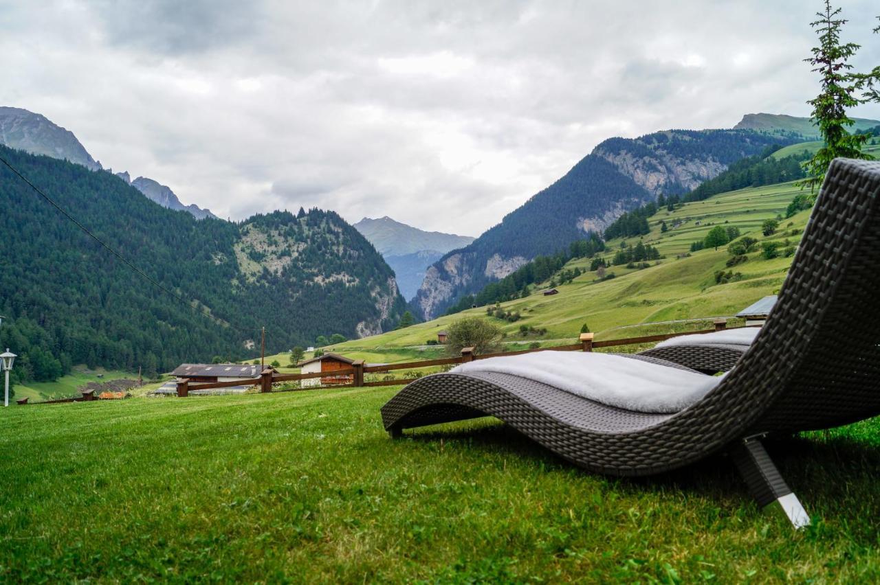 Das Alpenblick & Outdoor Lodge Nauders Bagian luar foto