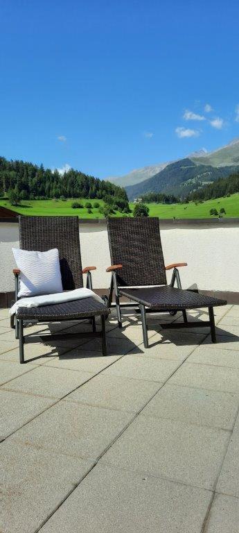 Das Alpenblick & Outdoor Lodge Nauders Bagian luar foto