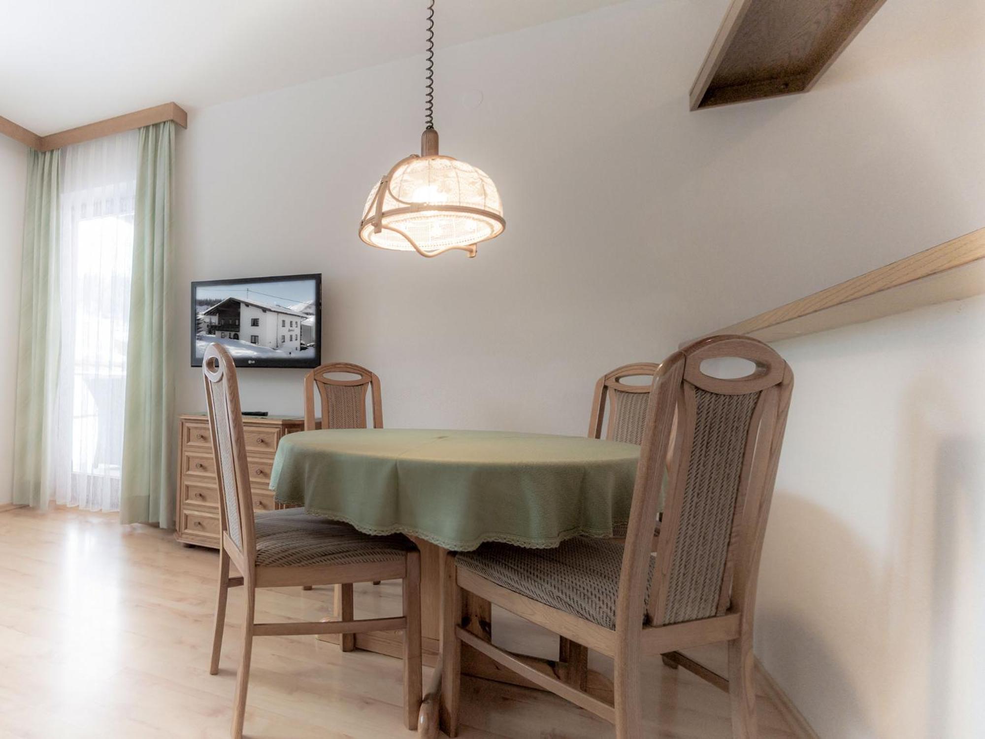 Das Alpenblick & Outdoor Lodge Nauders Bagian luar foto